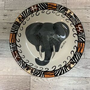Nina’s Ark Elephant Bowl 8” EUC